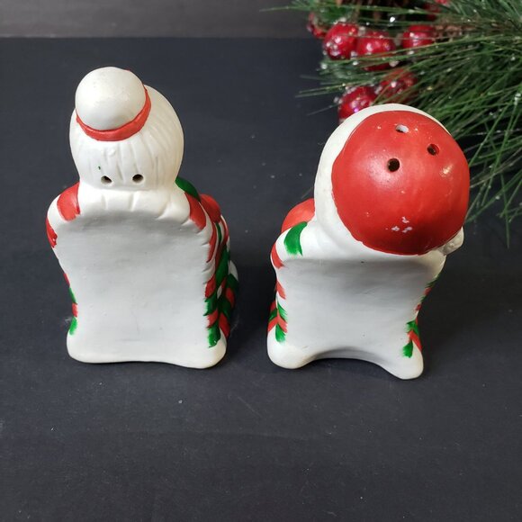 Ceramic Christmas Mr and Mrs Santa Claus Salt and Pepper Shakers Holiday S+P - Picture 2 of 5